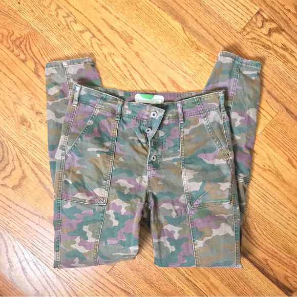 Anthropologie Camo-Print Pants - Picture 3 of 10